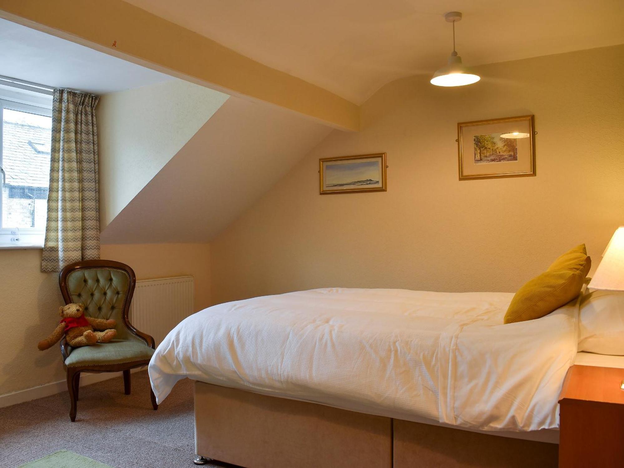 Ruffles Villa Whitby Bagian luar foto